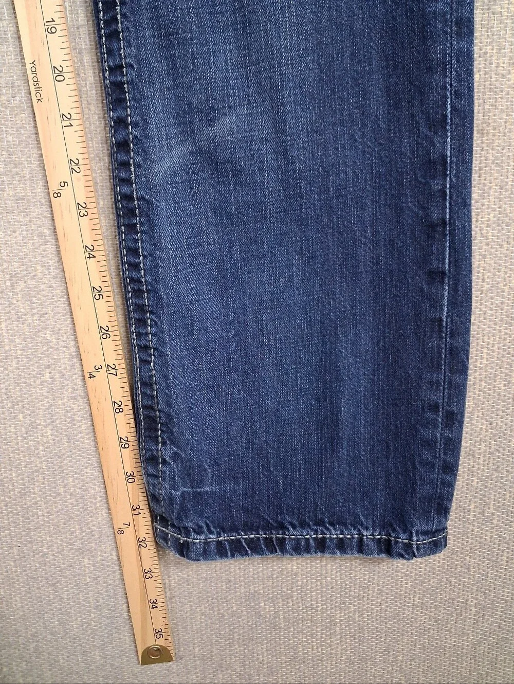 Buckle Black Fit No. 3 Straight Leg Jeans Mens 33x34 Blue Medium Wash Whiskering